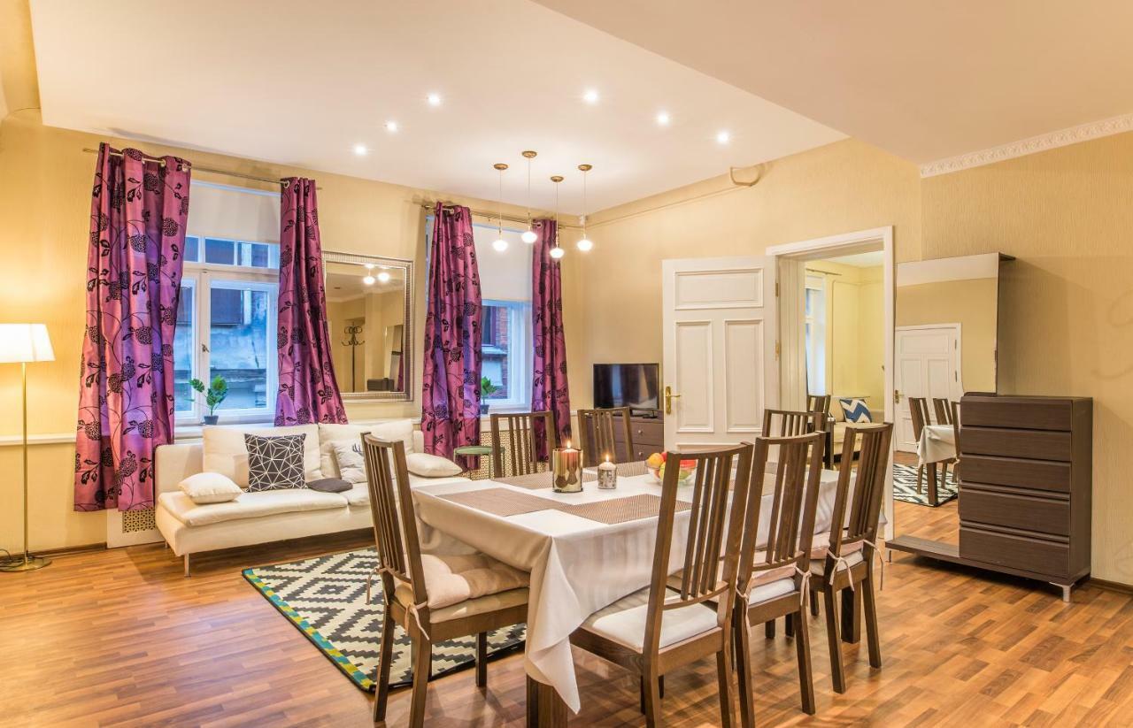 Charming Spacious 3 Bedroom In Old Town Riga Buitenkant foto