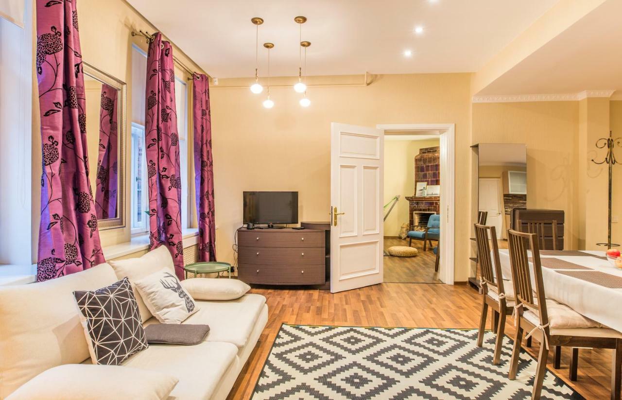 Charming Spacious 3 Bedroom In Old Town Riga Buitenkant foto